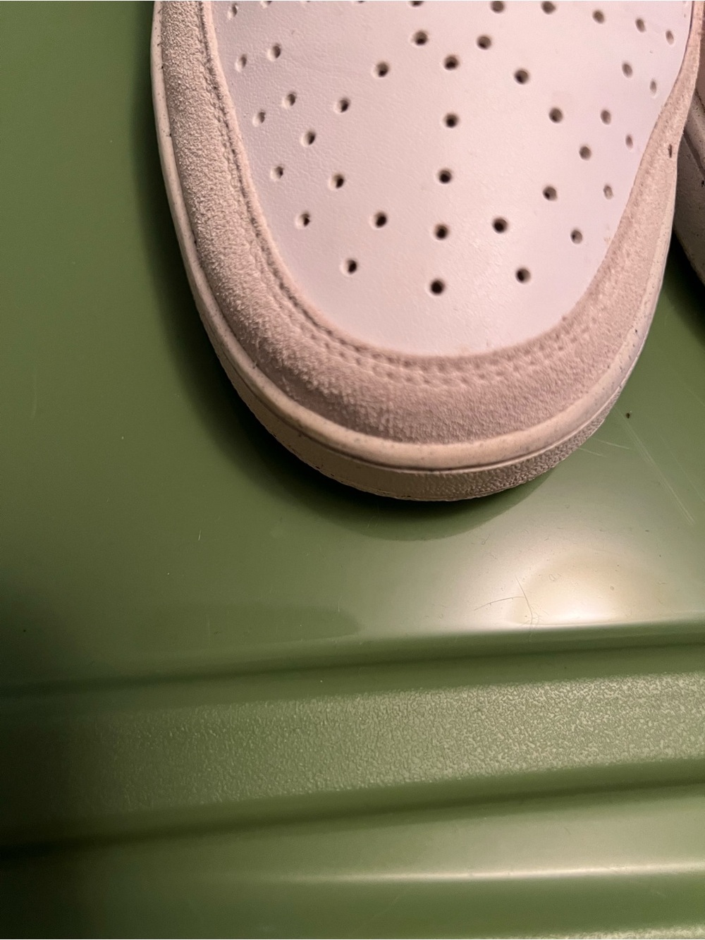 Nike Women's Low-Top Sneakers in White and Red - Picture 4 of 15